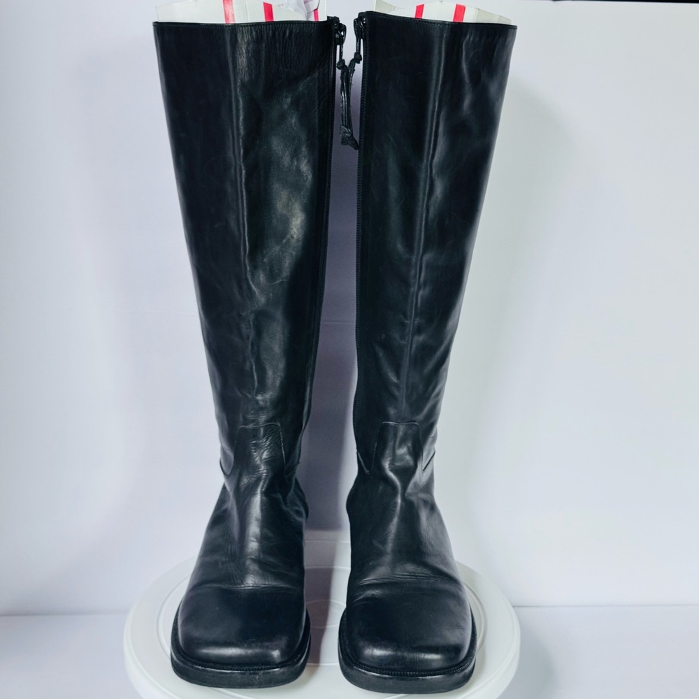 Donald J. Pliner Black Boots leather stretch panel zip up square toe knee height